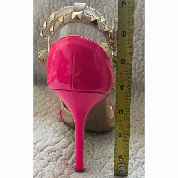 🆕 Neon Pink Heels 👠 - Picture 7 of 7